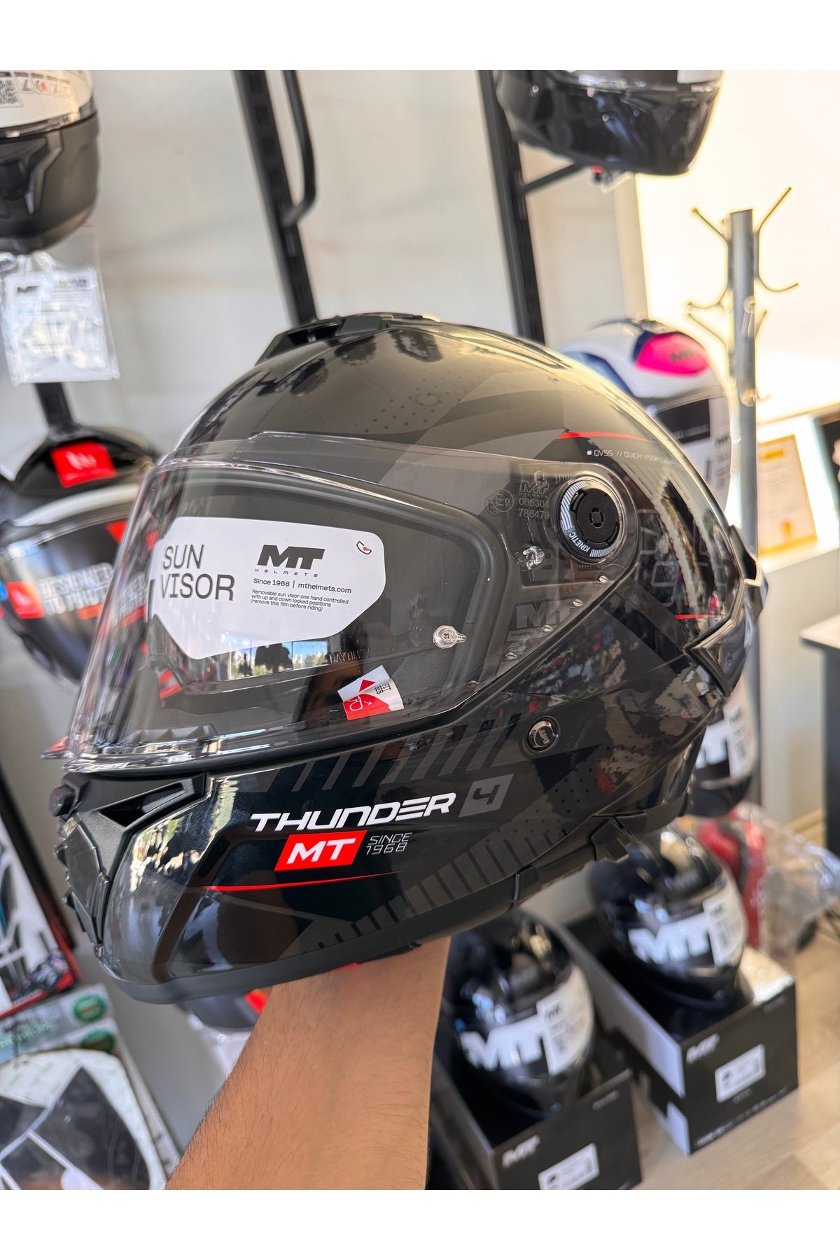 Thunder 4sv Luminence D1 Şefaf Vizörlü Kask Mat Renk - Iç Güneş Vizörlü